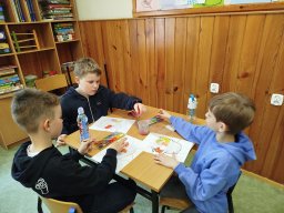 zajecia_plastyczne_w_kwietniu